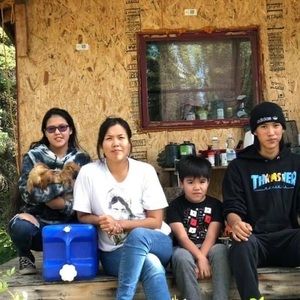 Meet your Posher, Joyce